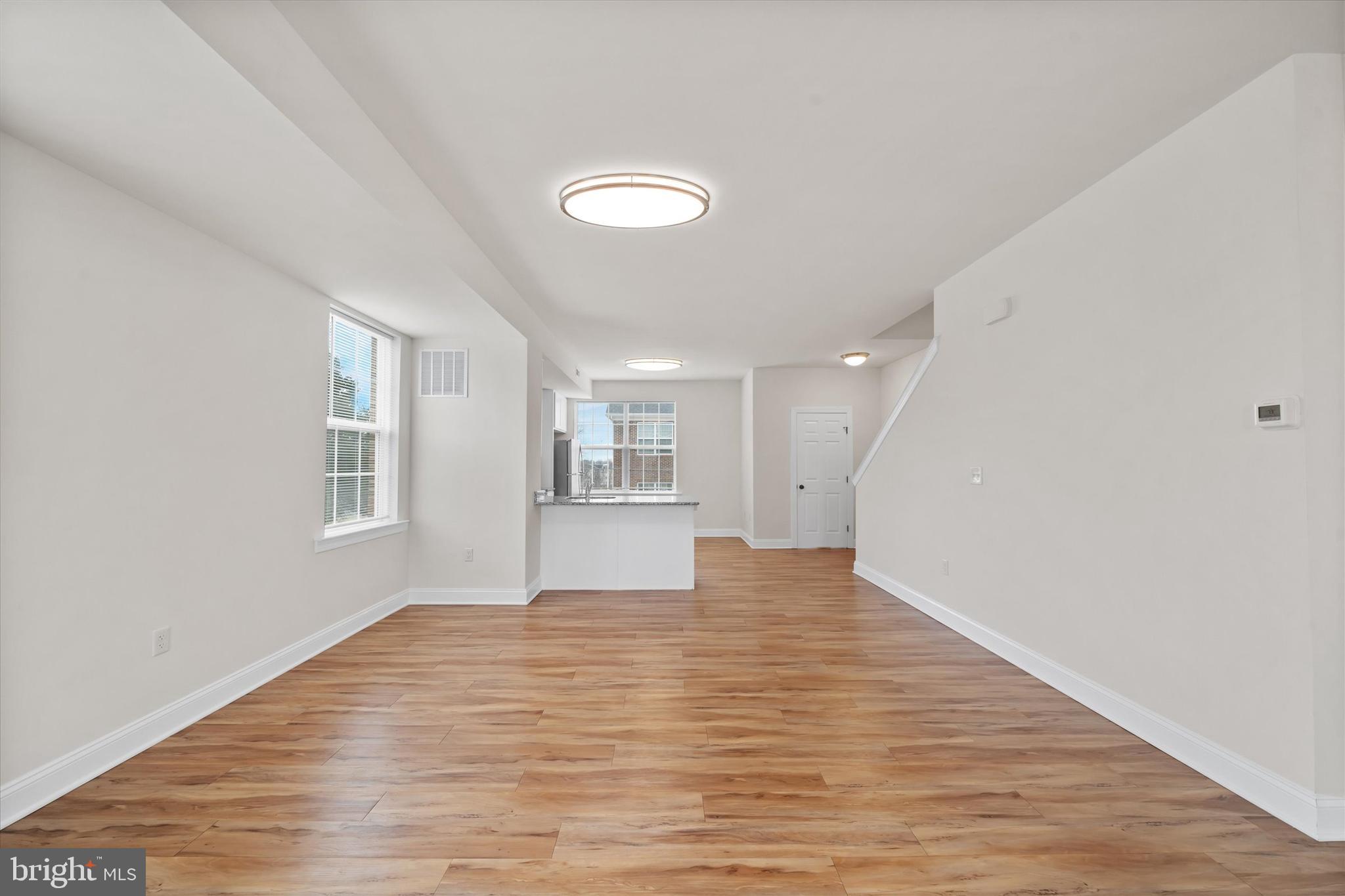 LINDEN HILL STATION - Residential Lease