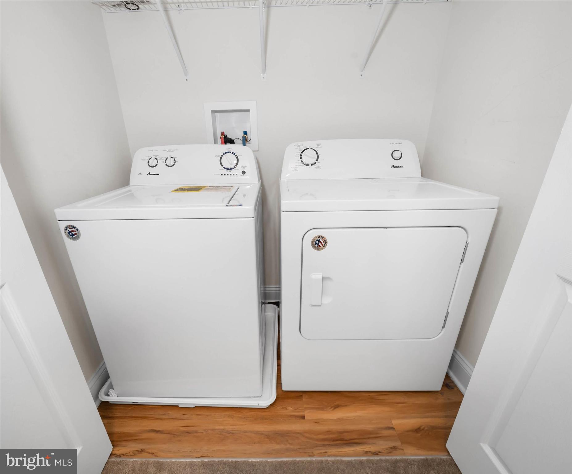 LINDEN HILL STATION - Residential Lease