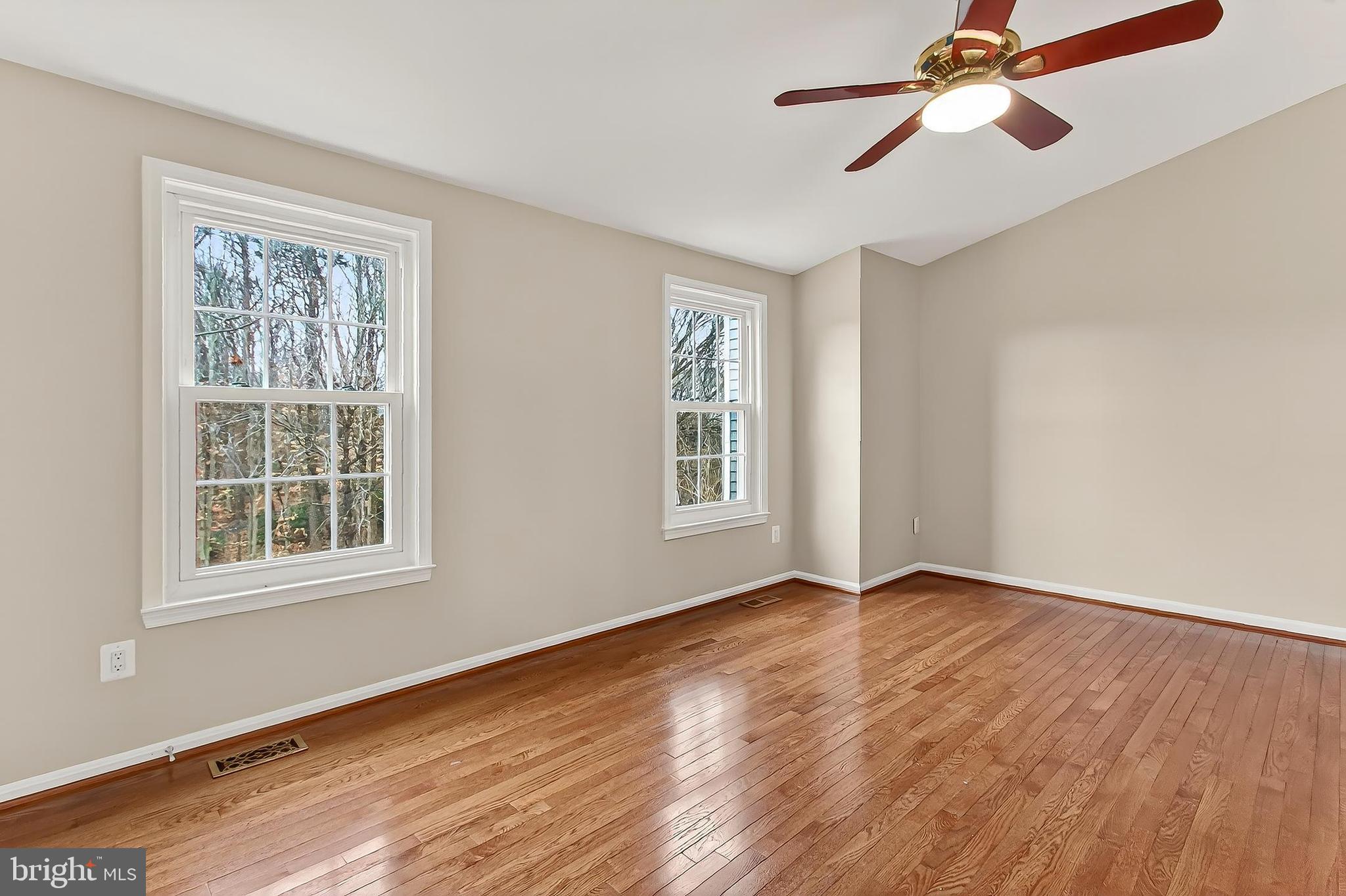 SINGLETONS GROVE - Residential