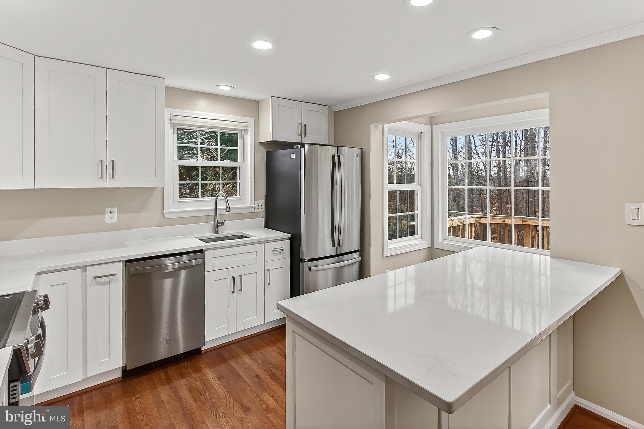 SINGLETONS GROVE - Residential