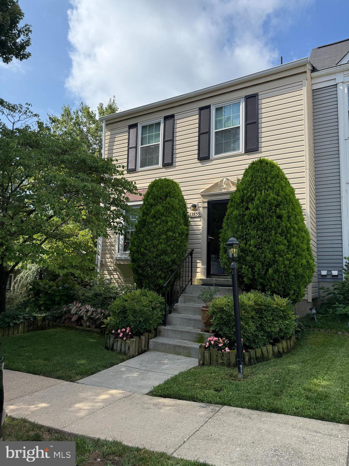 SINGLETONS GROVE - Residential