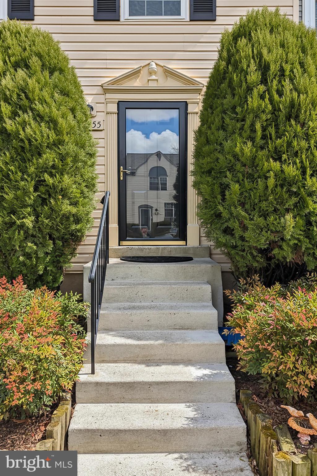 13855 LAURA RATCLIFF COURT