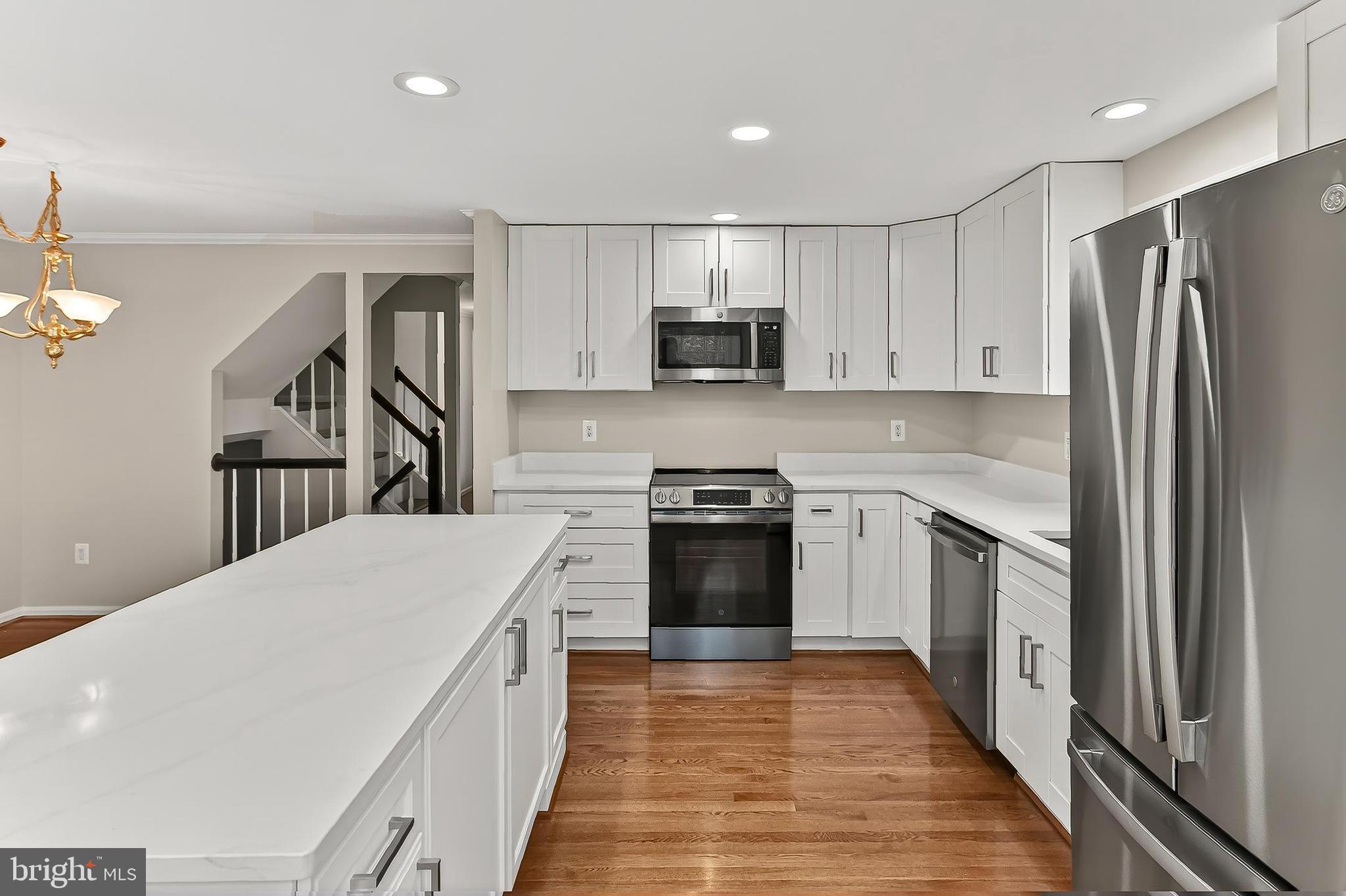 SINGLETONS GROVE - Residential