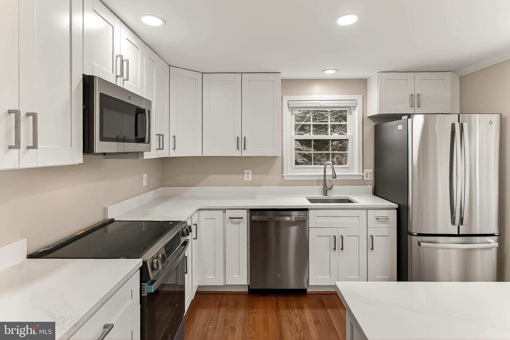 SINGLETONS GROVE - Residential