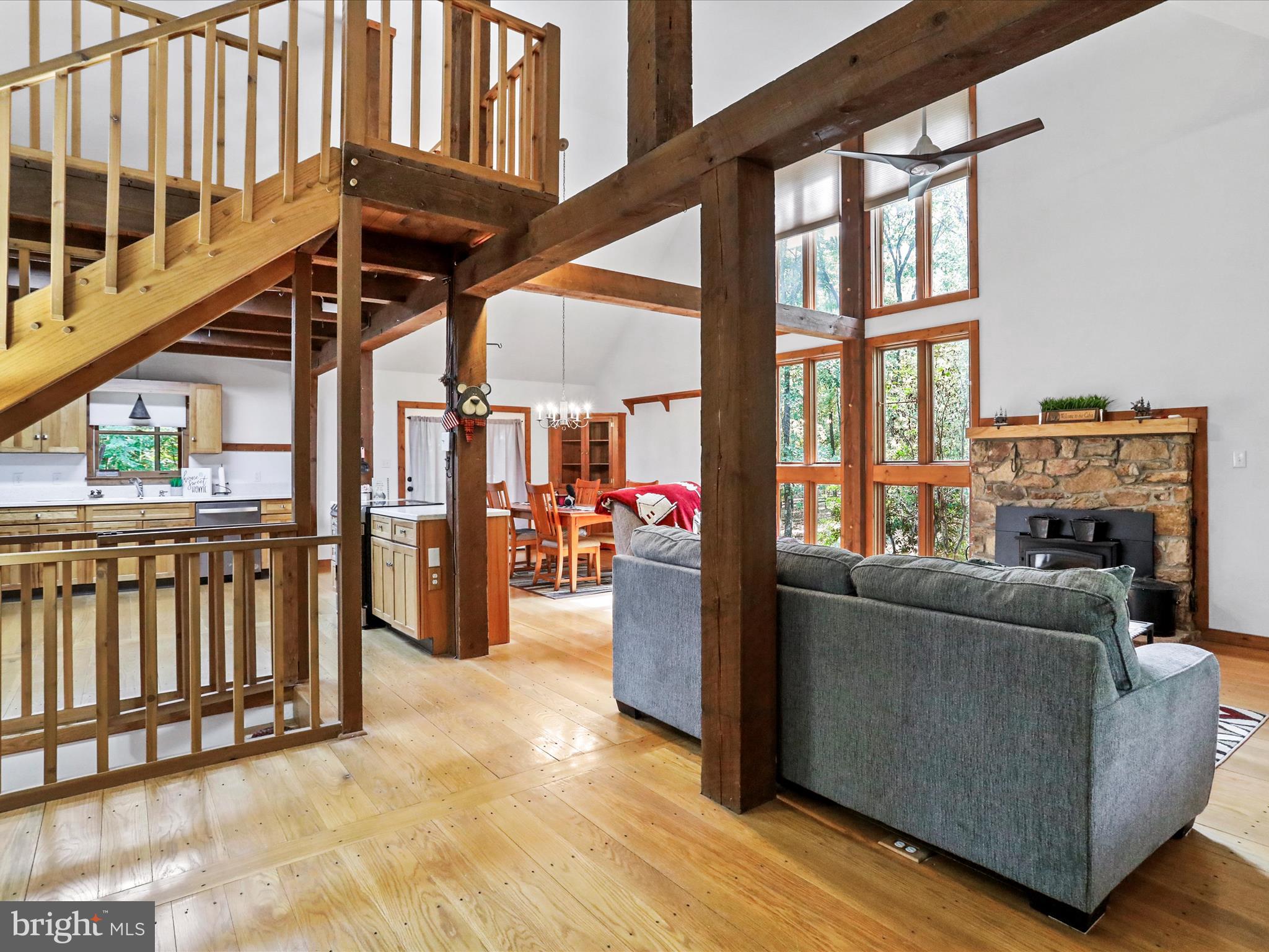 DEER SPRING WOODS - Residential