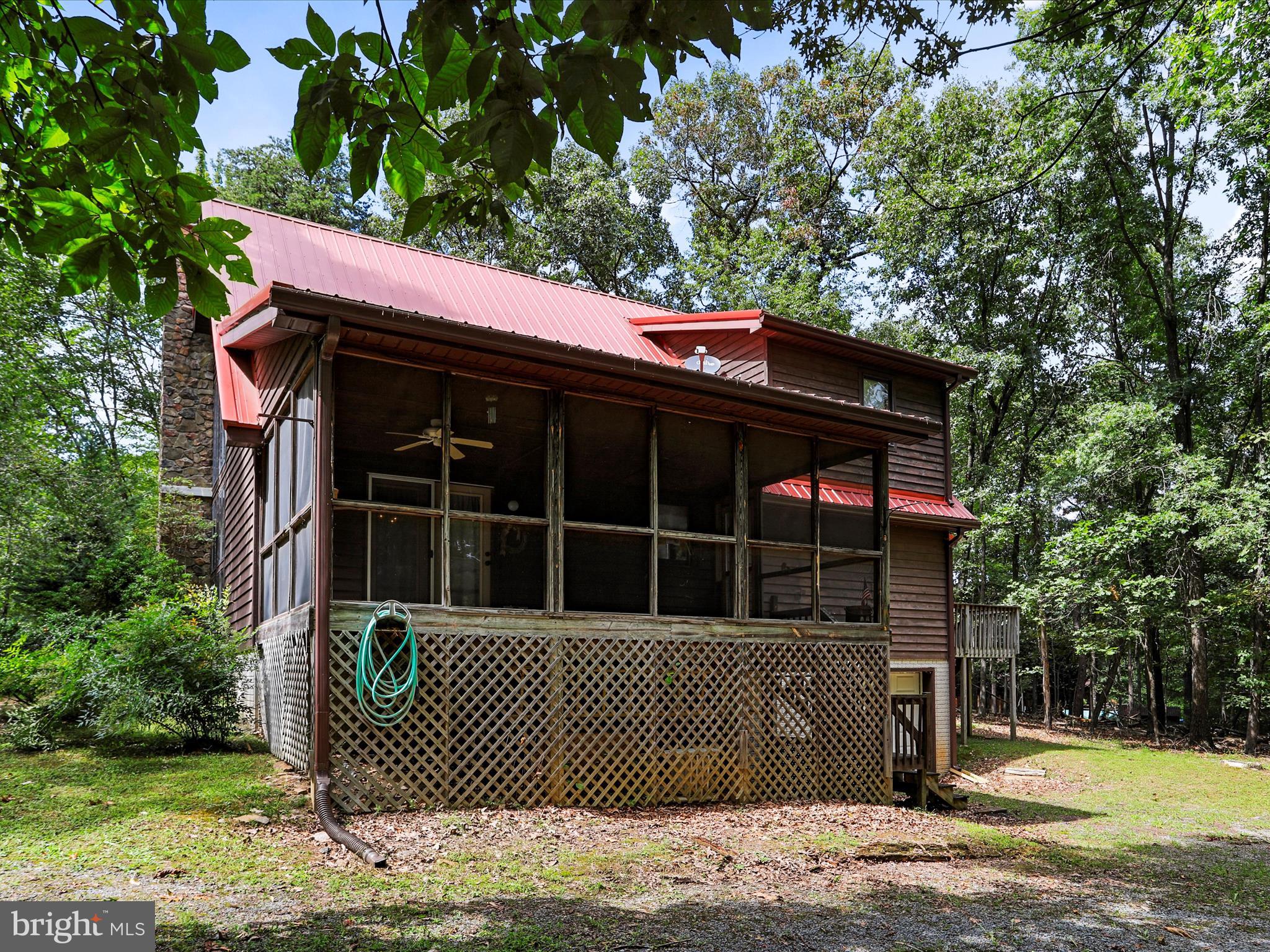DEER SPRING WOODS - Residential