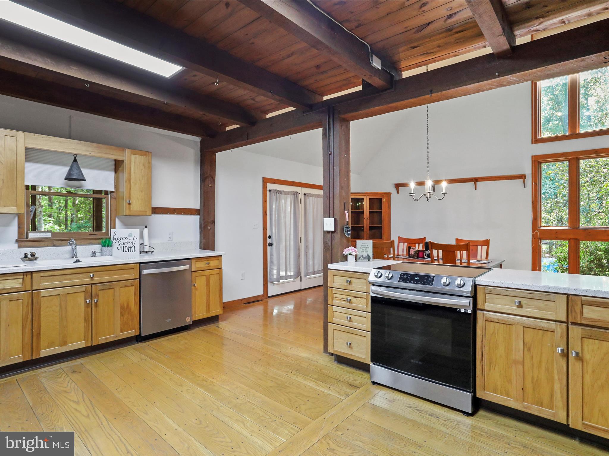 DEER SPRING WOODS - Residential