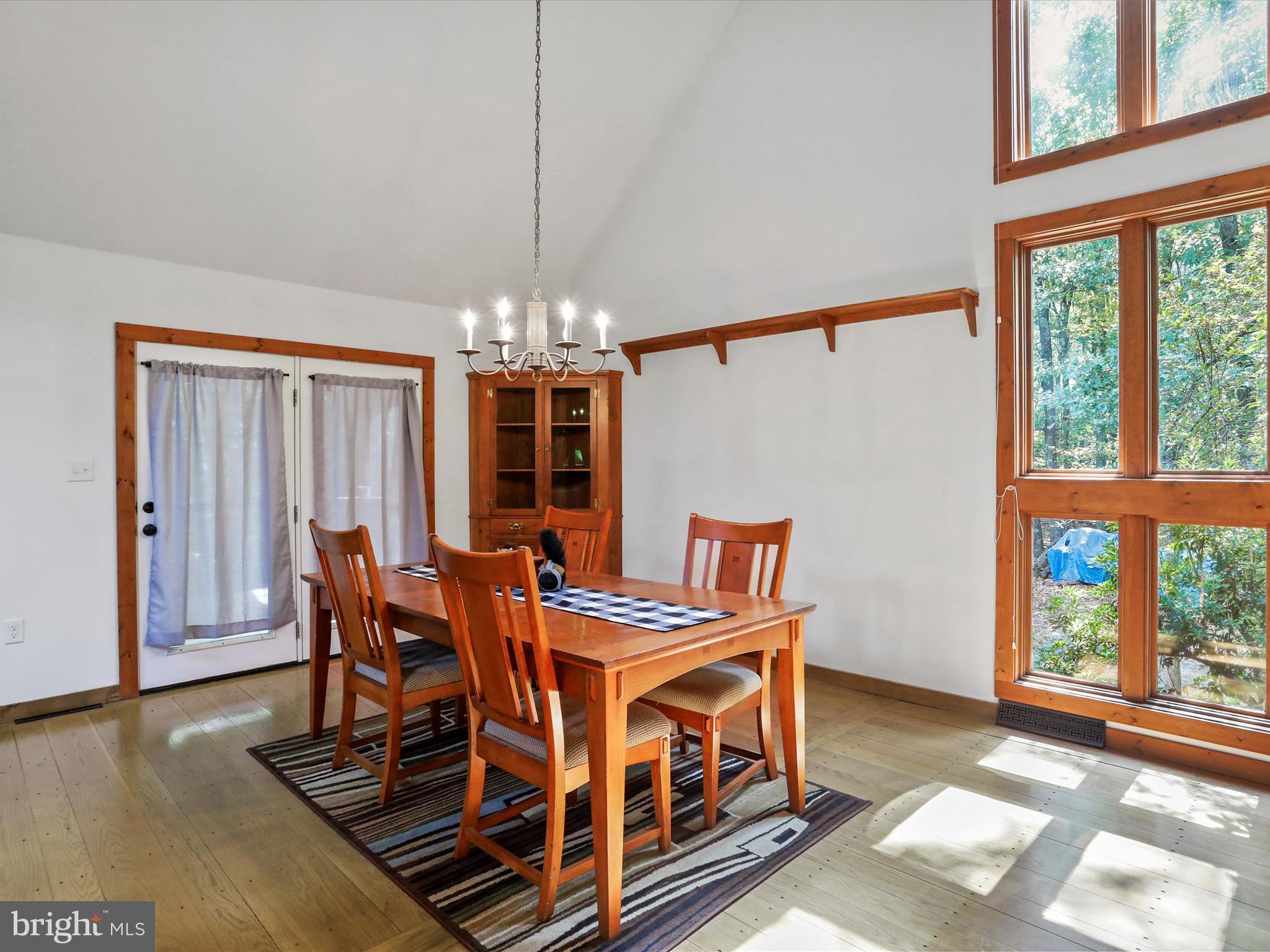 DEER SPRING WOODS - Residential