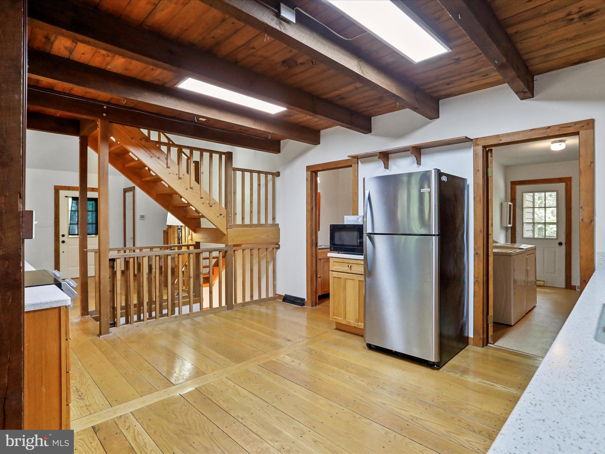 DEER SPRING WOODS - Residential