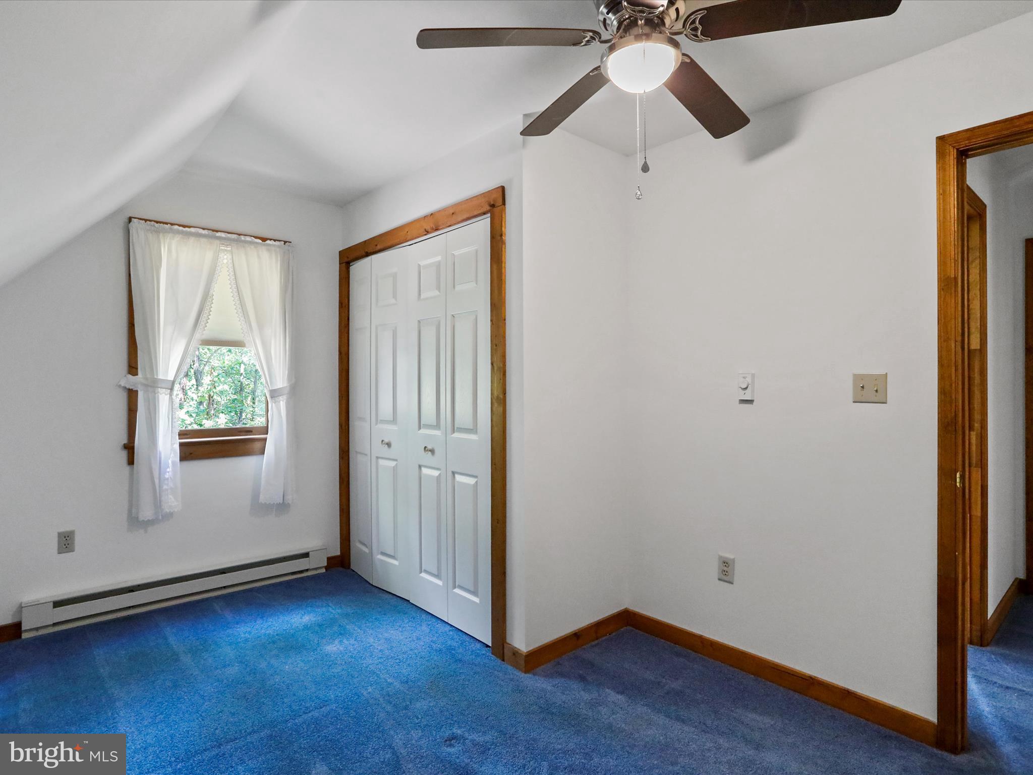 DEER SPRING WOODS - Residential