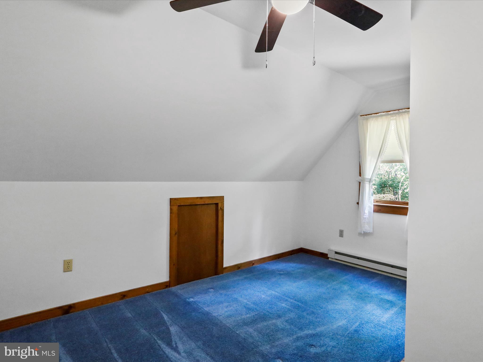 DEER SPRING WOODS - Residential