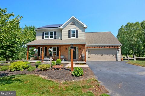 Photo of 860 Newport Road, Manheim, PA 17545 (MLS # PALA2054122)