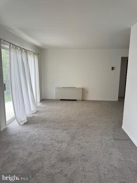 MONTPELIER VILLAGE - Residential Lease