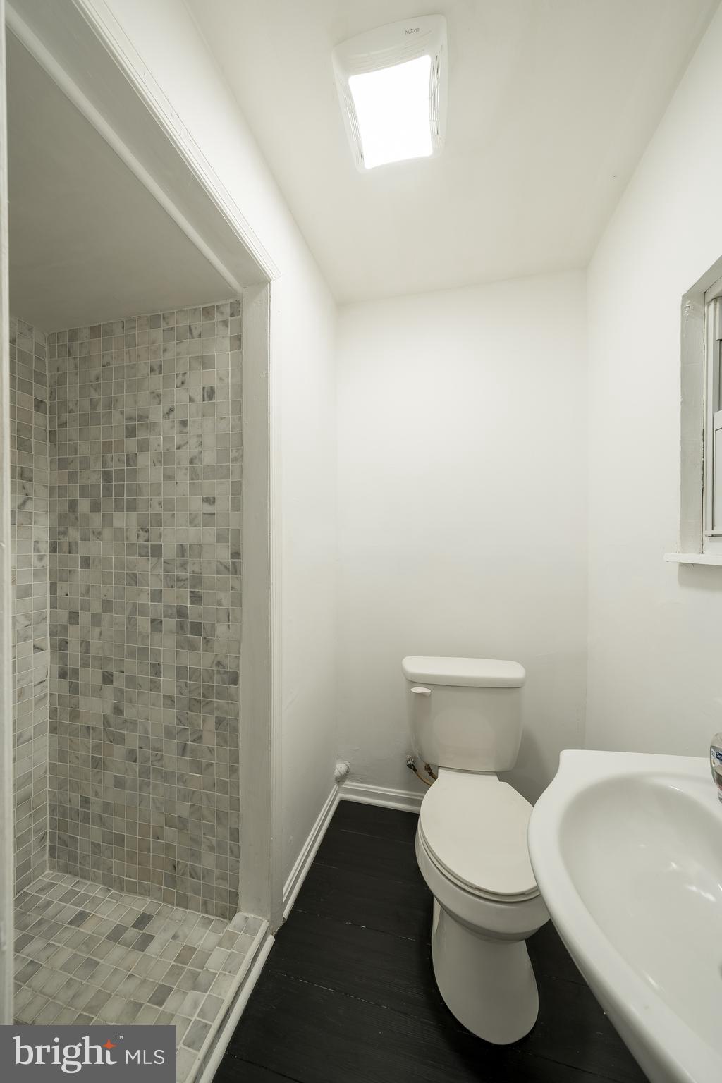 BRENTWOOD - Residential