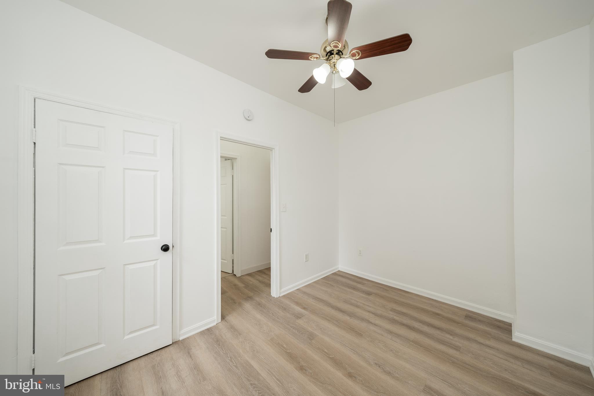 BRENTWOOD - Residential