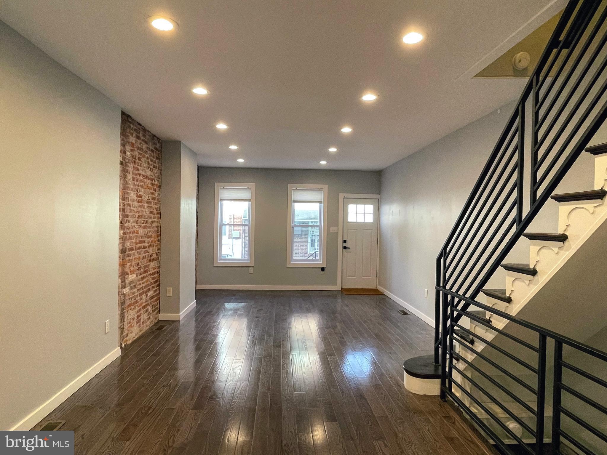 DICKINSON NARROWS - Residential Lease