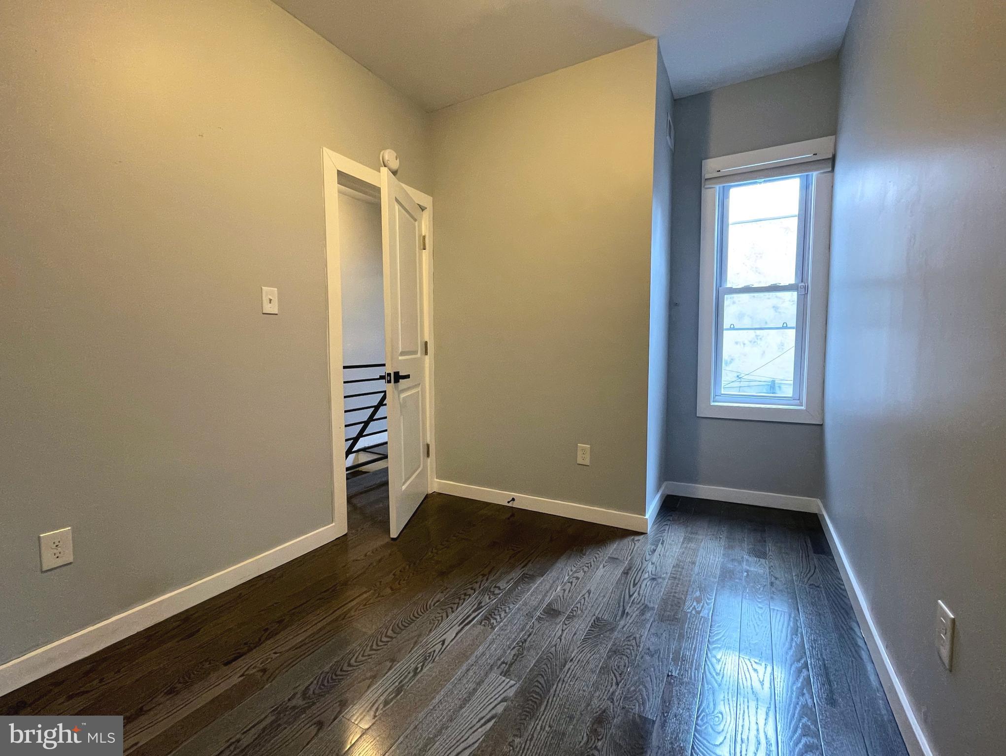 DICKINSON NARROWS - Residential Lease