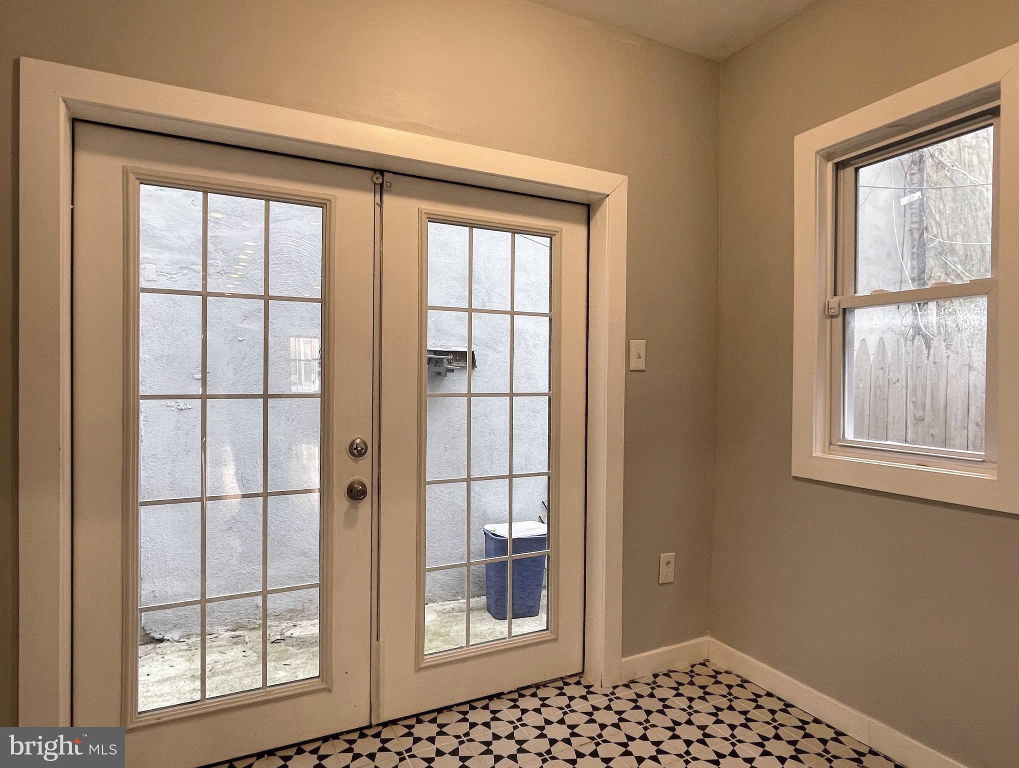 DICKINSON NARROWS - Residential Lease