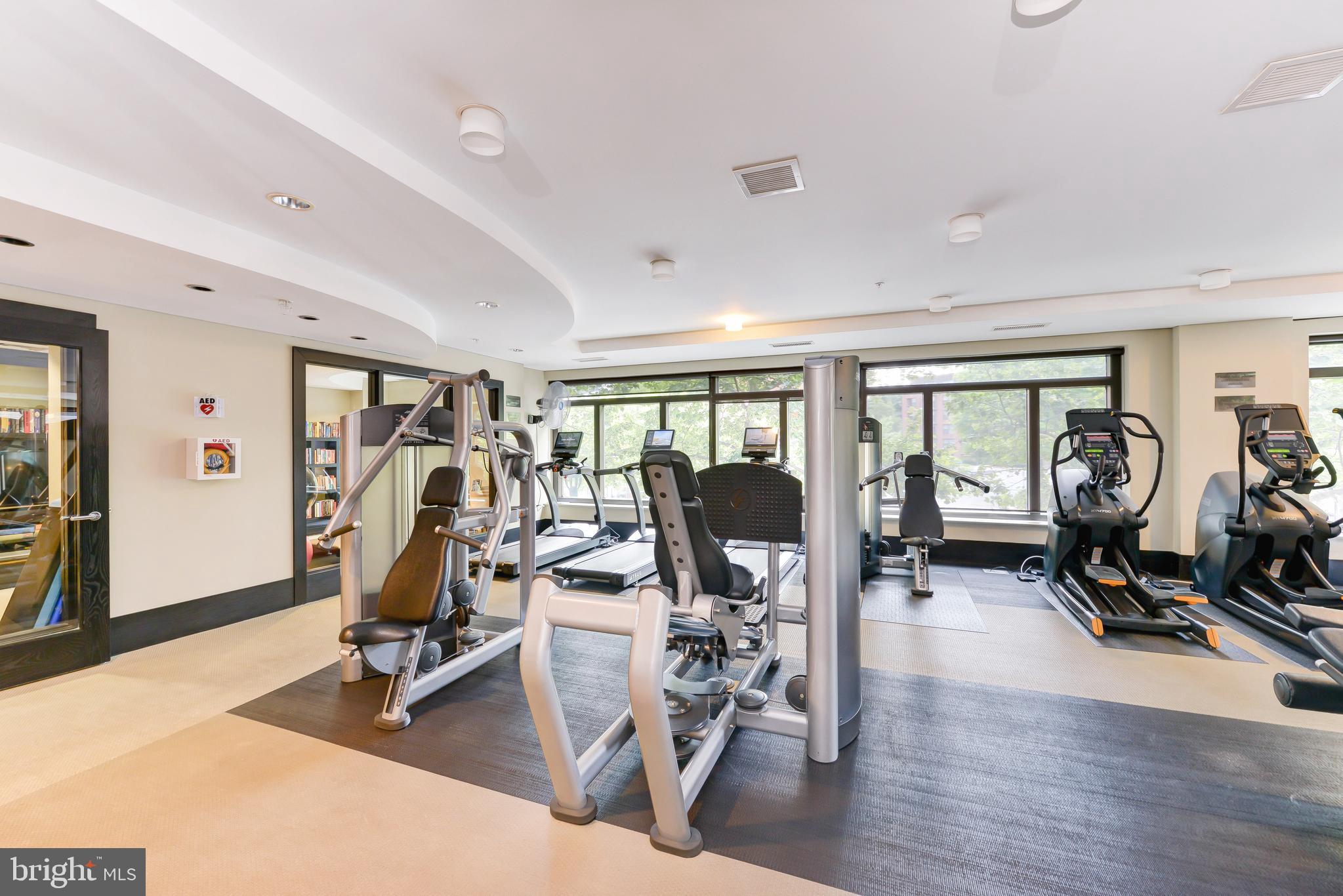 LIONSGATE - Residential