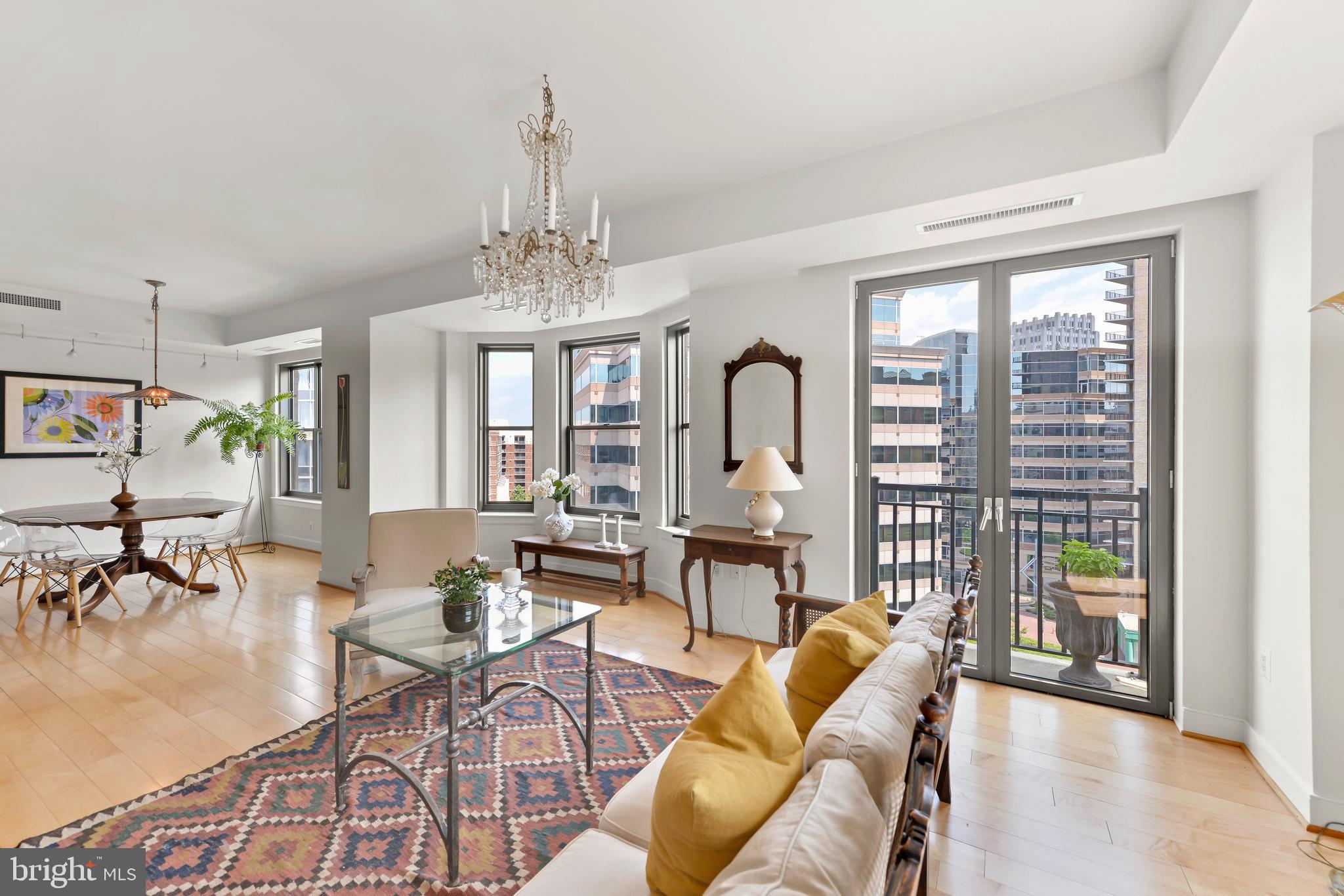 LIONSGATE - Residential