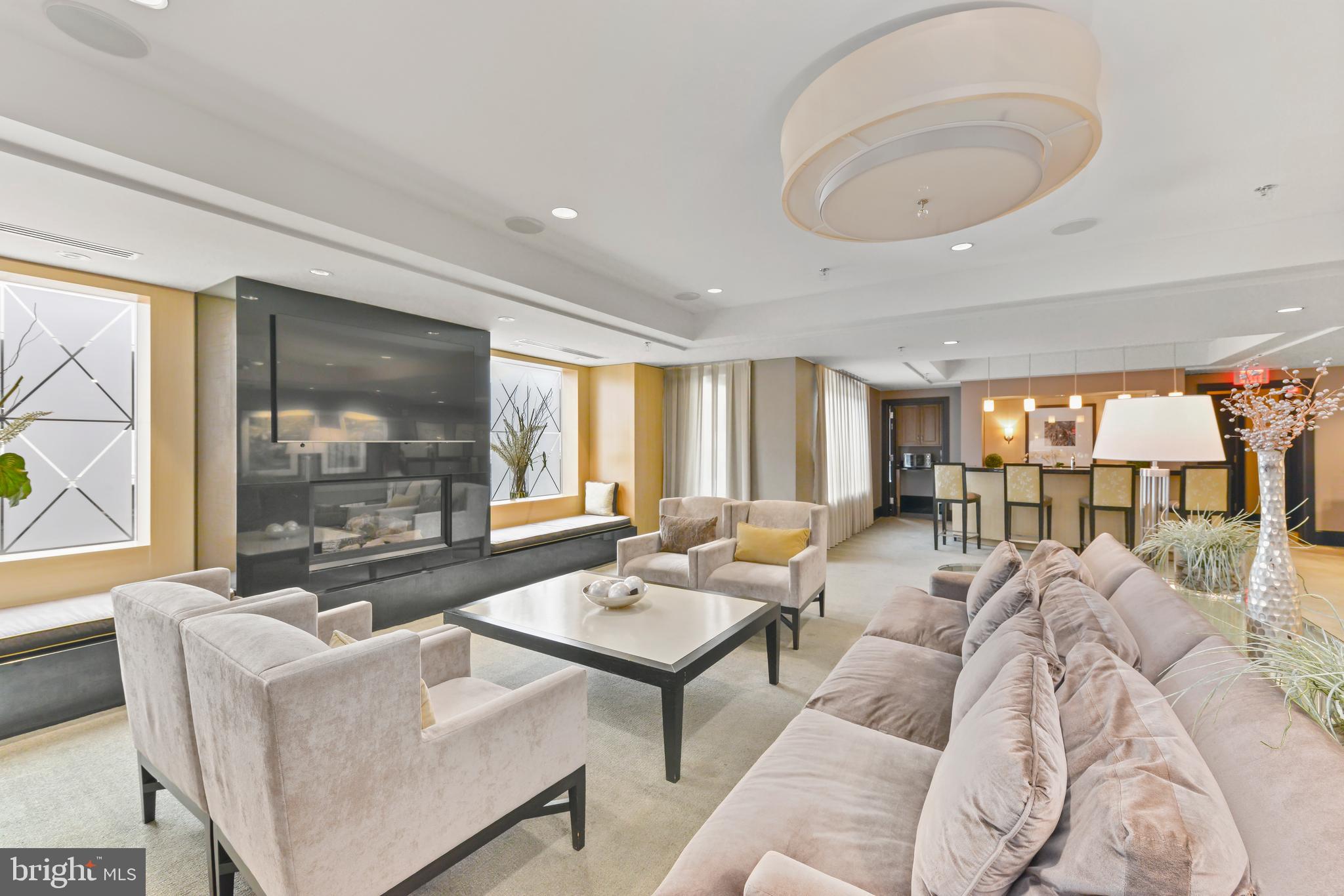 LIONSGATE - Residential