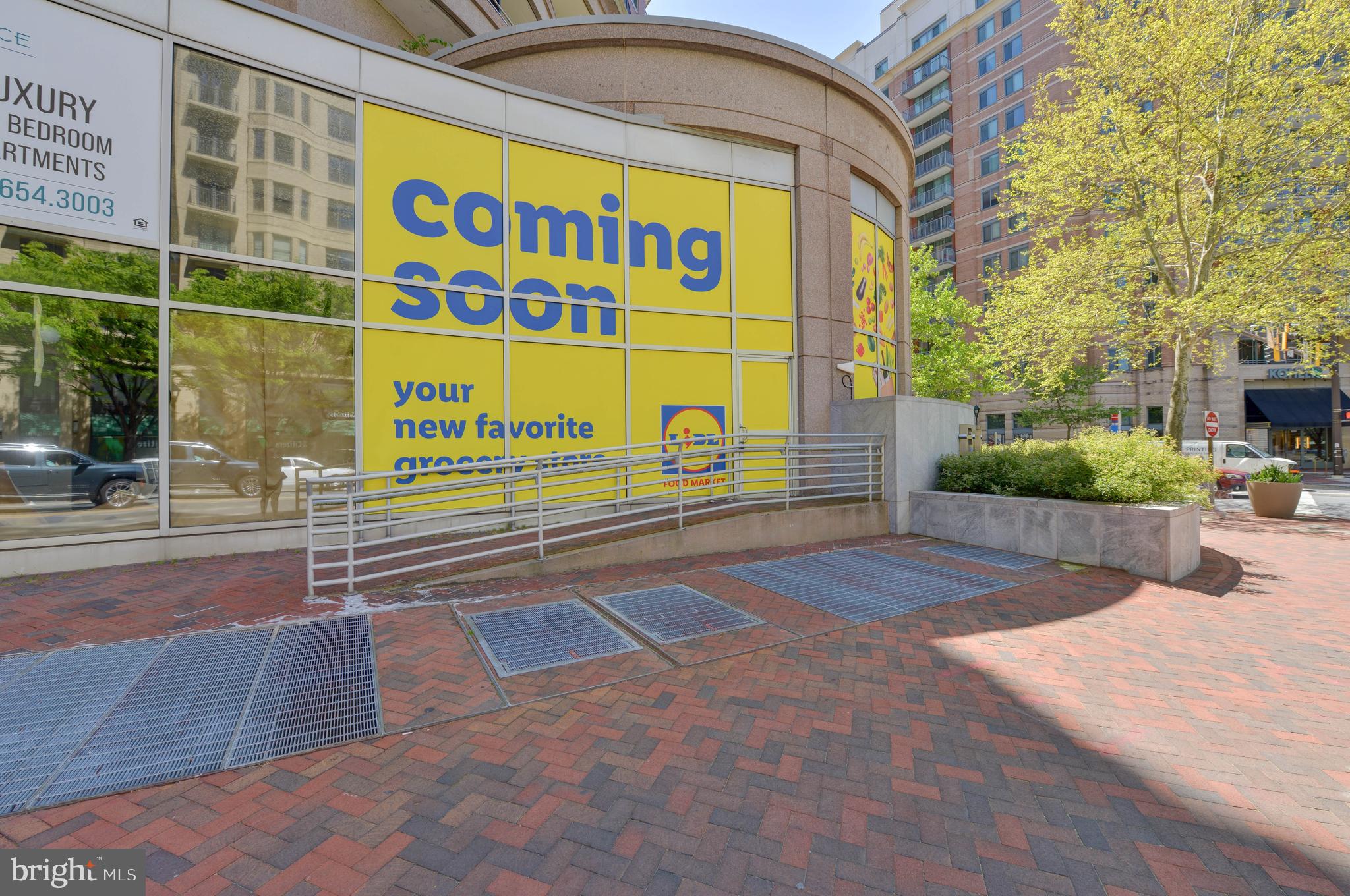 LIONSGATE - Residential