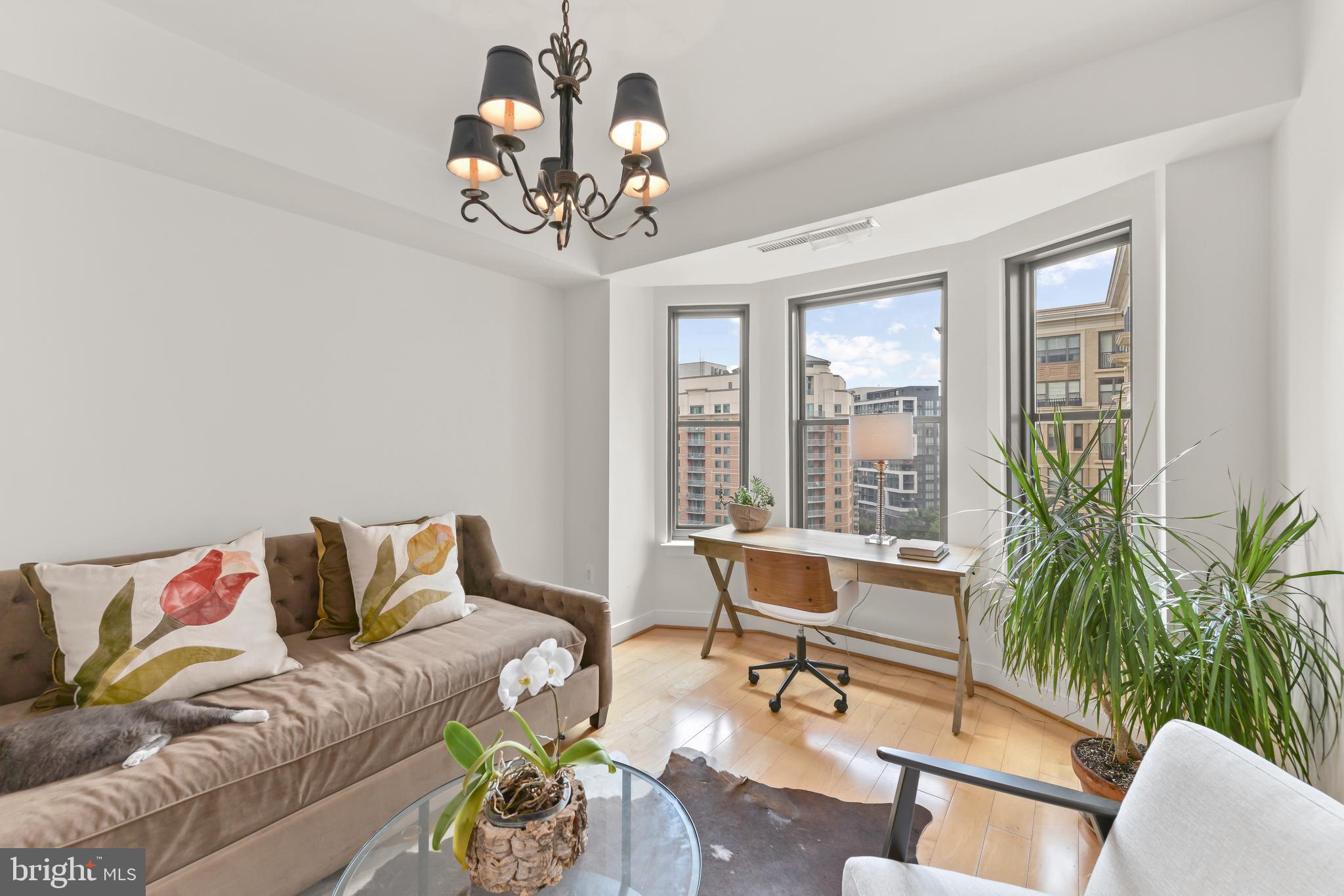 LIONSGATE - Residential