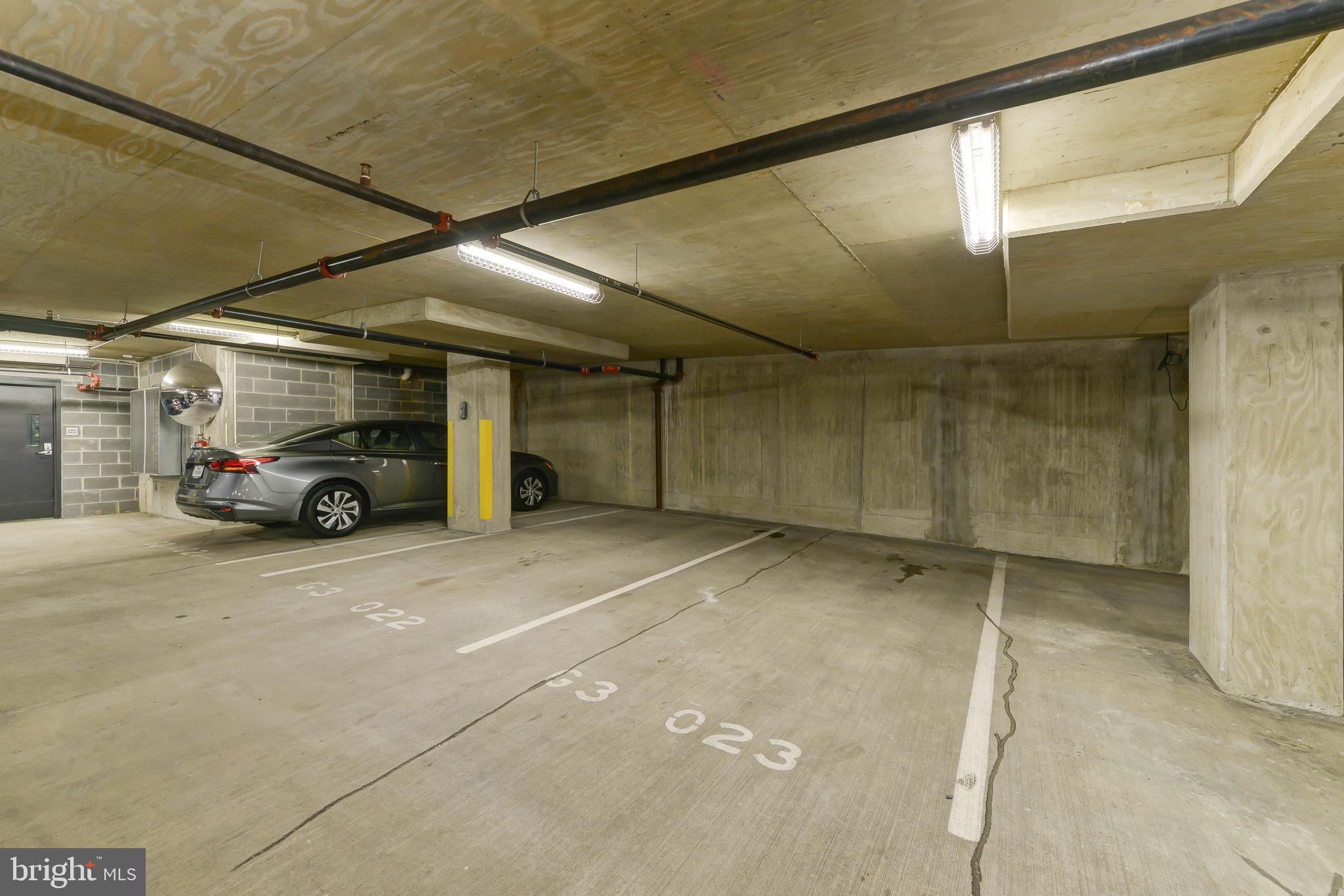 LIONSGATE - Residential