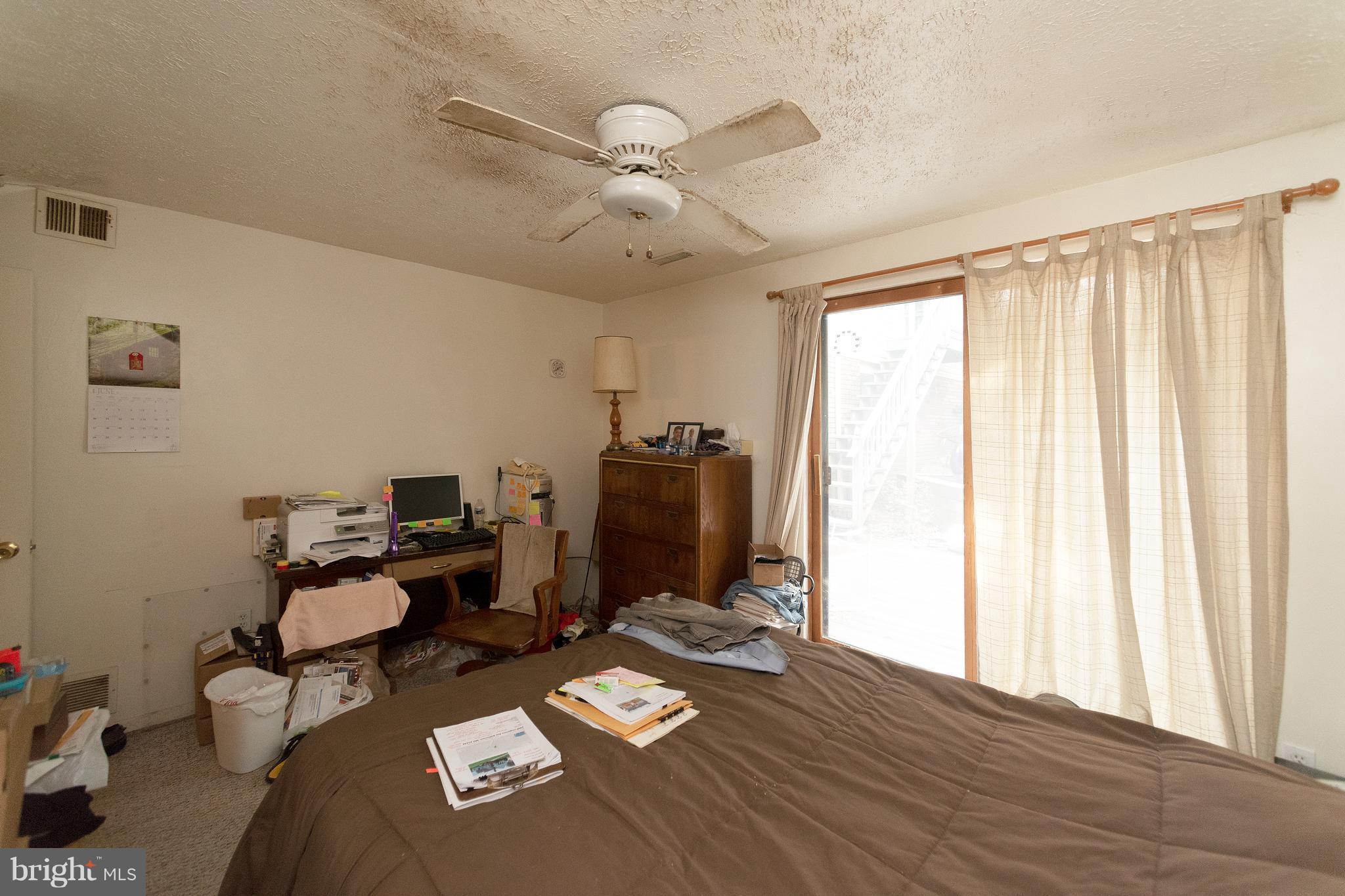 SUNRISE BEACH - Residential