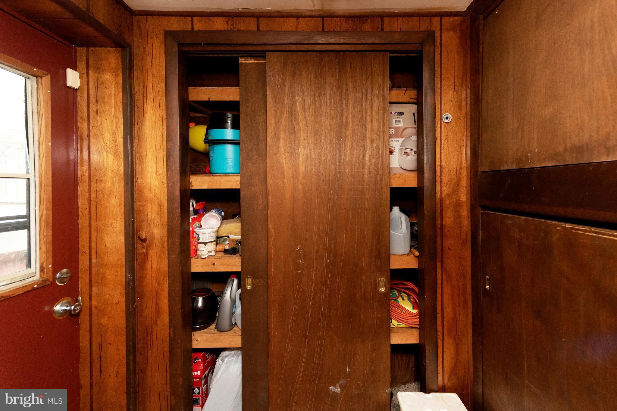 SUNRISE BEACH - Residential