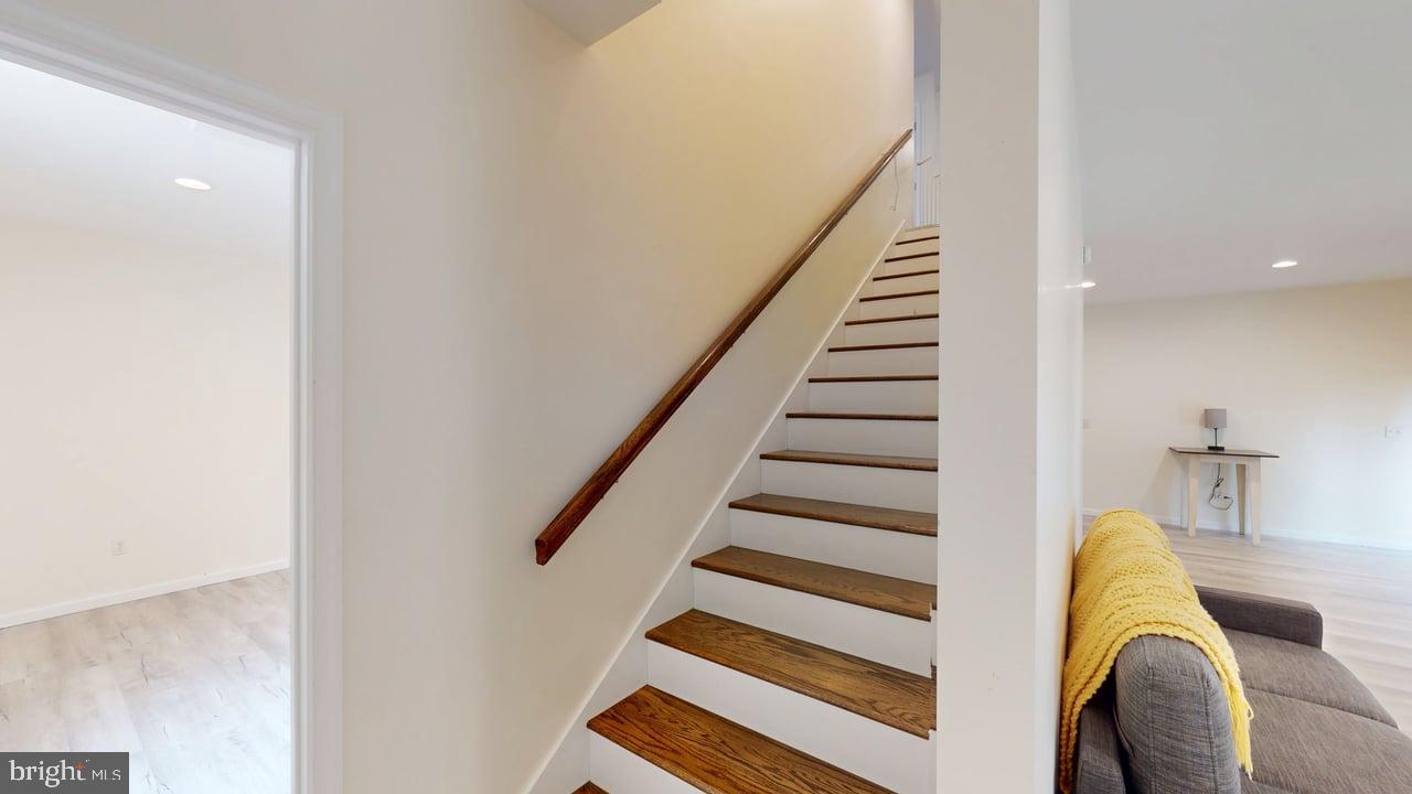 DEERFIELD ESTATES - Residential