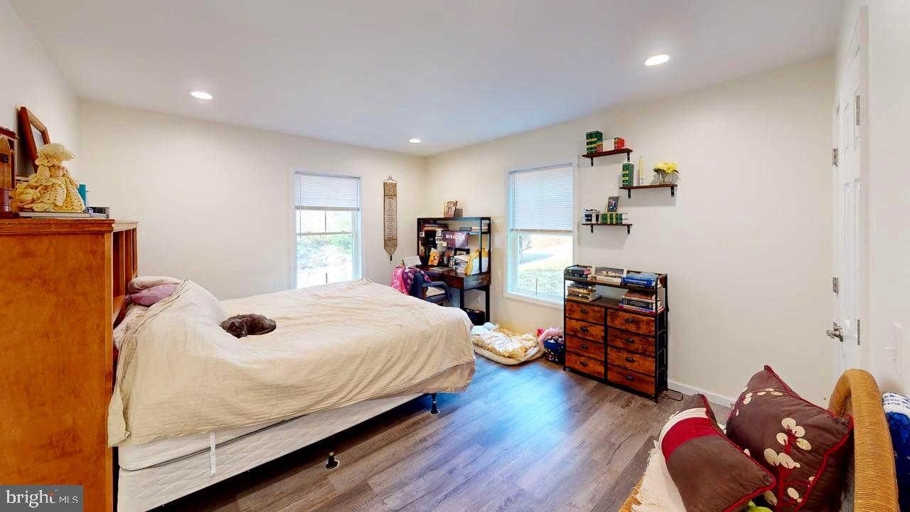 DEERFIELD ESTATES - Residential