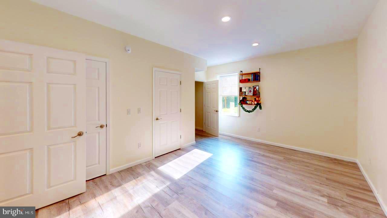 DEERFIELD ESTATES - Residential