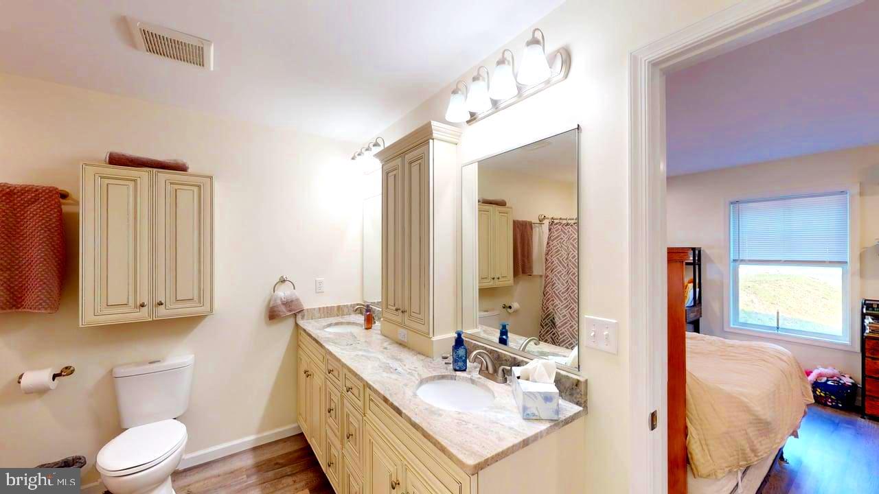 DEERFIELD ESTATES - Residential