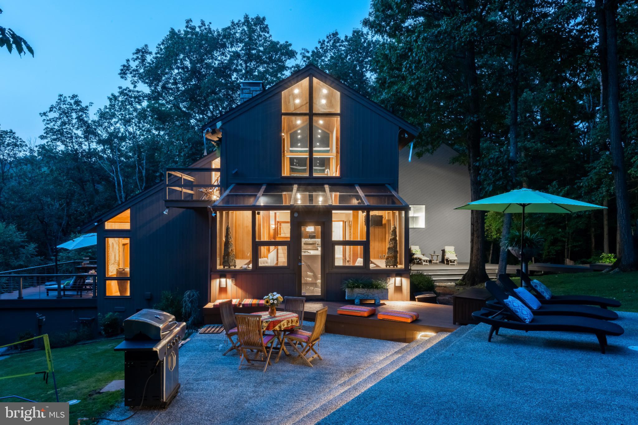 725 LAUREL RIDGE ROAD