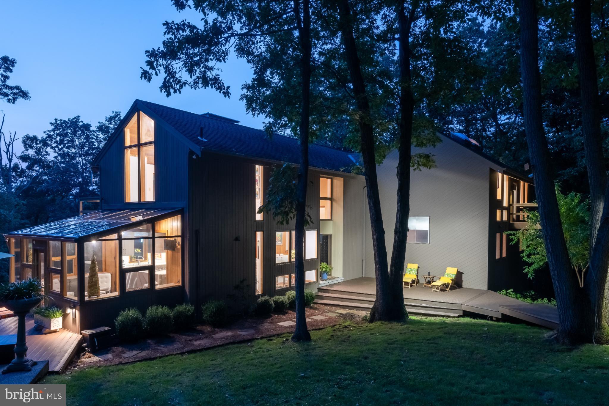 725 LAUREL RIDGE ROAD