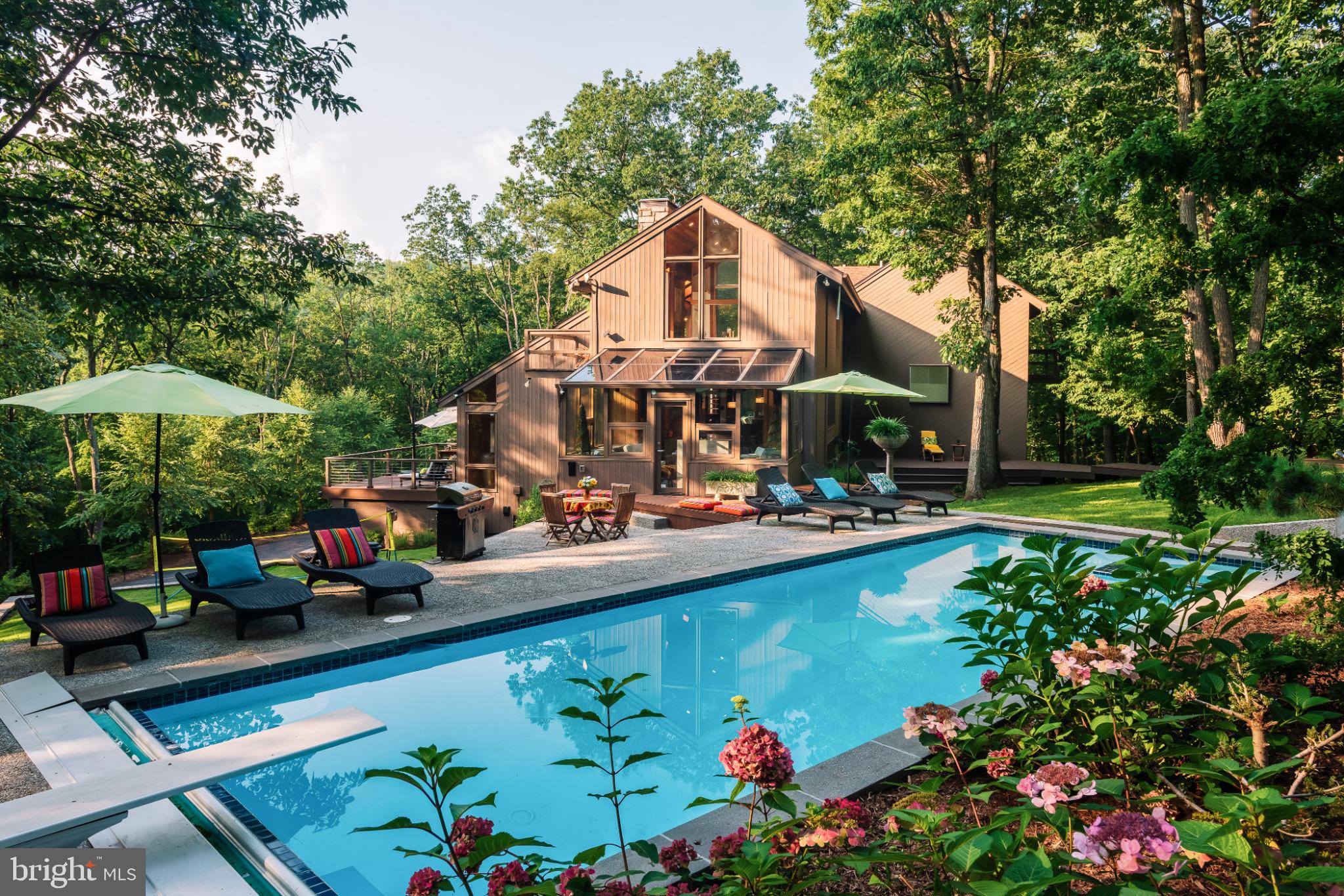 725 LAUREL RIDGE ROAD