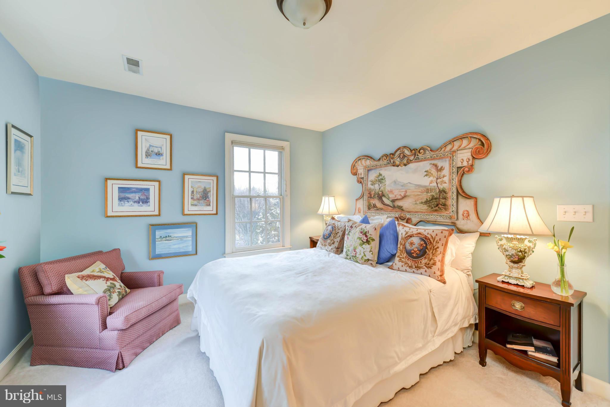 KINGS CLOISTER - Residential