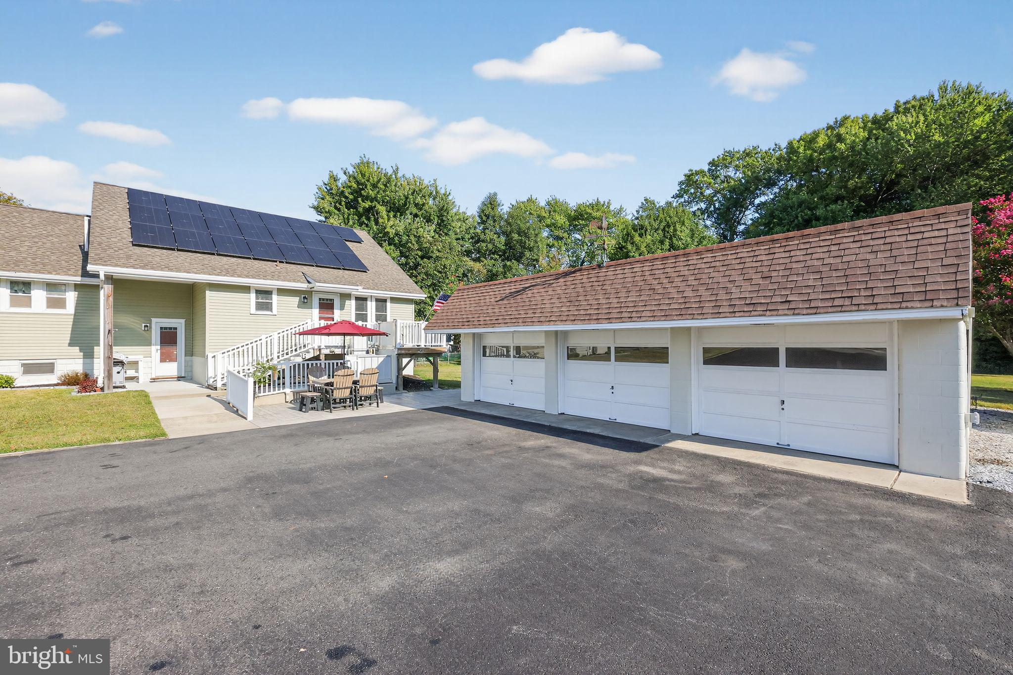 60 E PITTSFIELD STREET