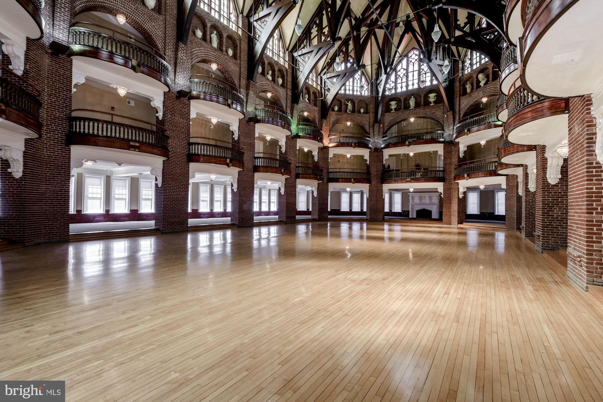 NATIONAL PARK SEMINARY - Residential