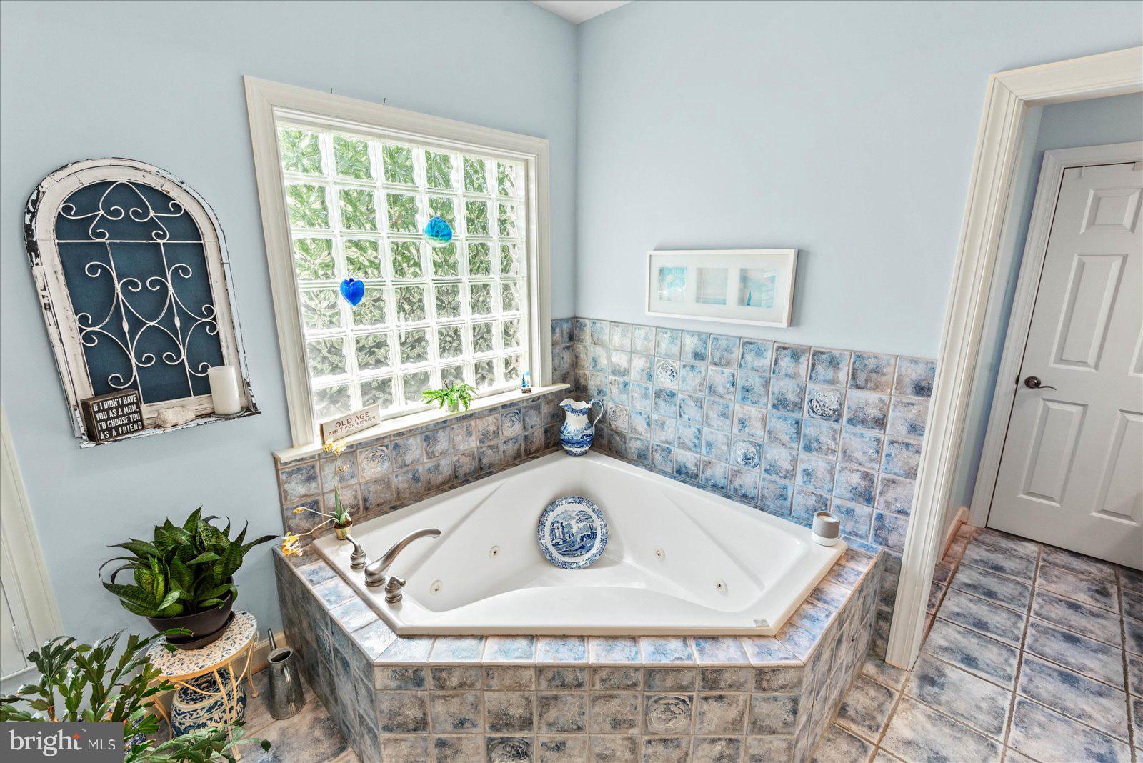 AUGUSTINE NORTH - Residential