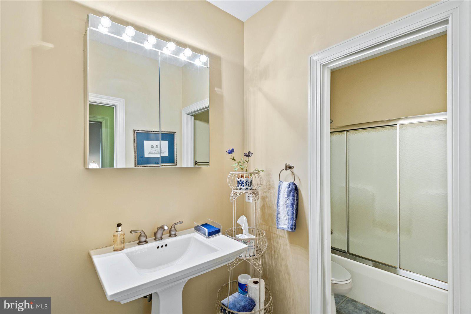 AUGUSTINE NORTH - Residential