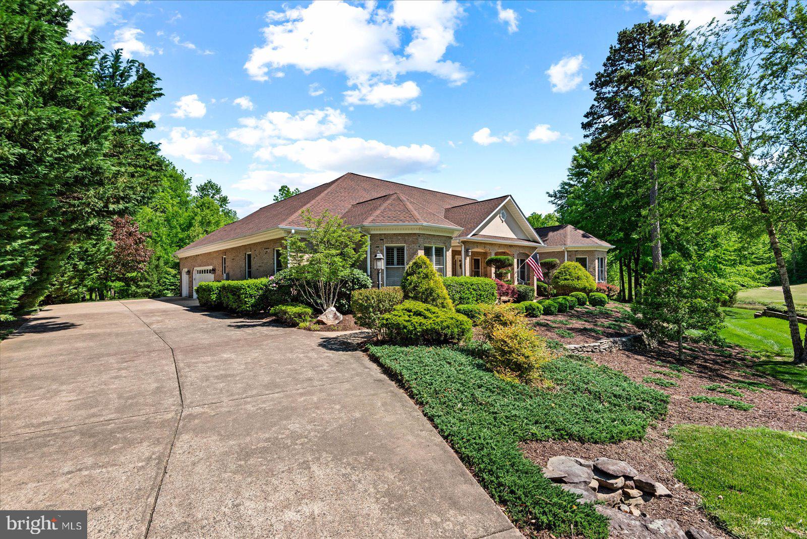 AUGUSTINE NORTH - Residential