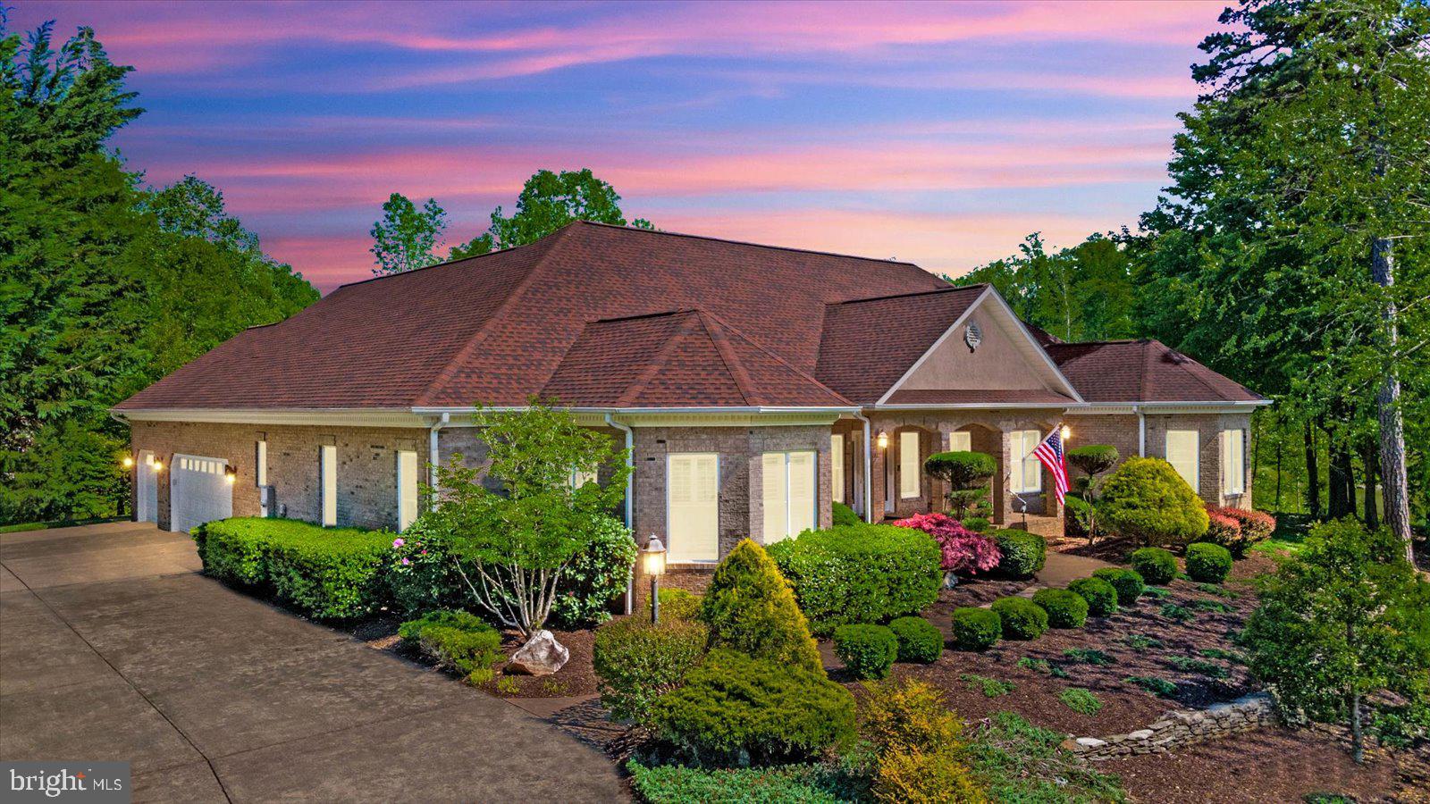 AUGUSTINE NORTH - Residential