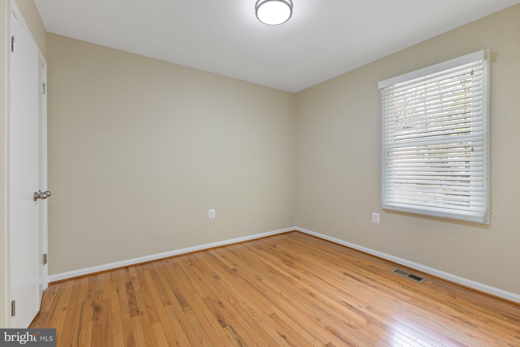 KENWOOD OAKS - Residential