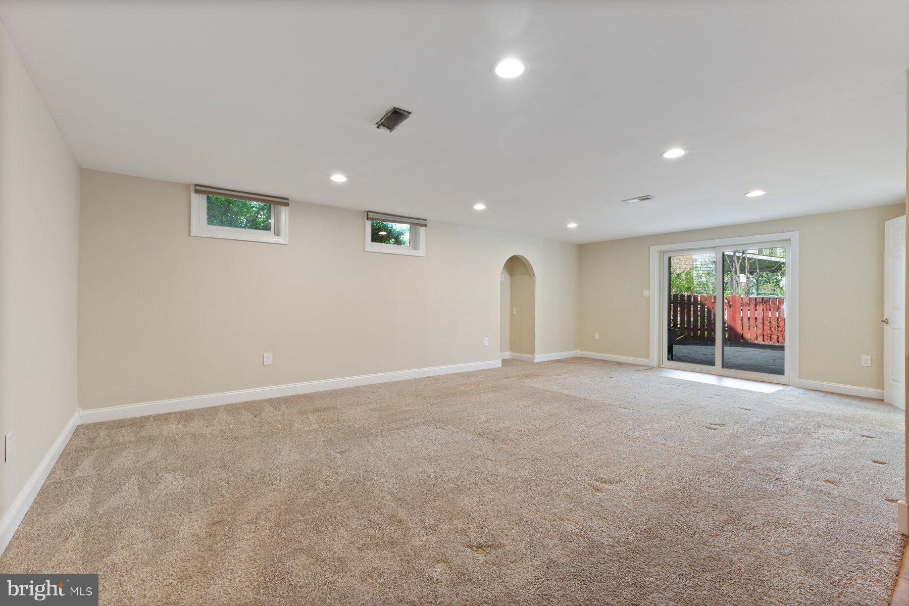 KENWOOD OAKS - Residential