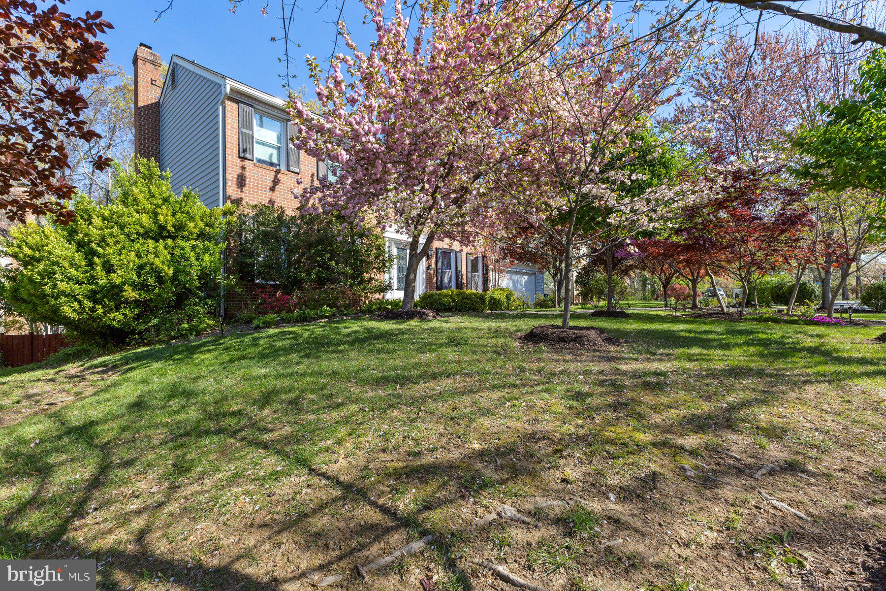 KENWOOD OAKS - Residential