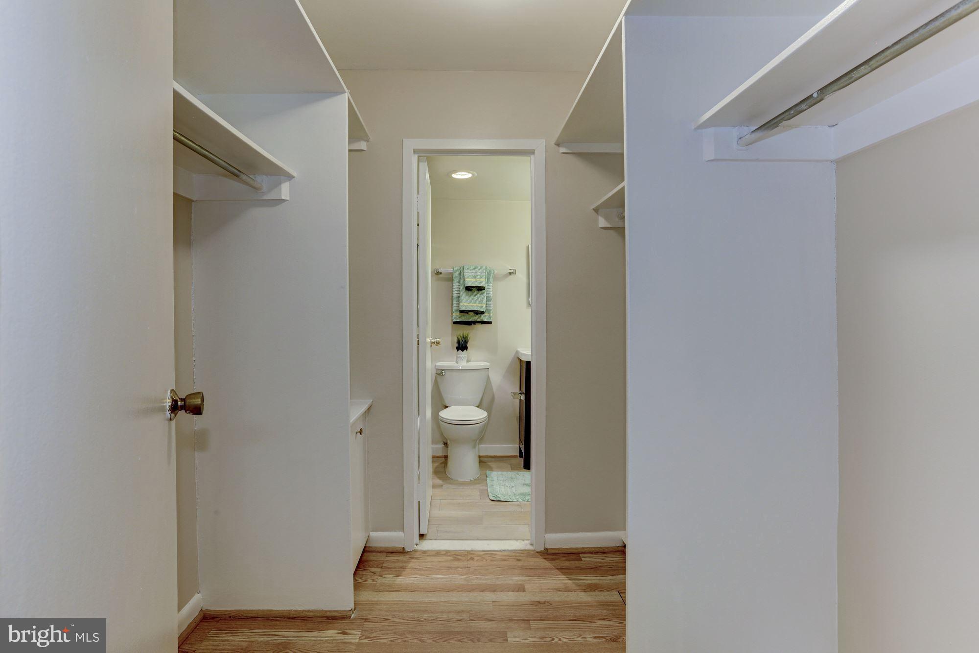 FOGGY BOTTOM - Residential Lease
