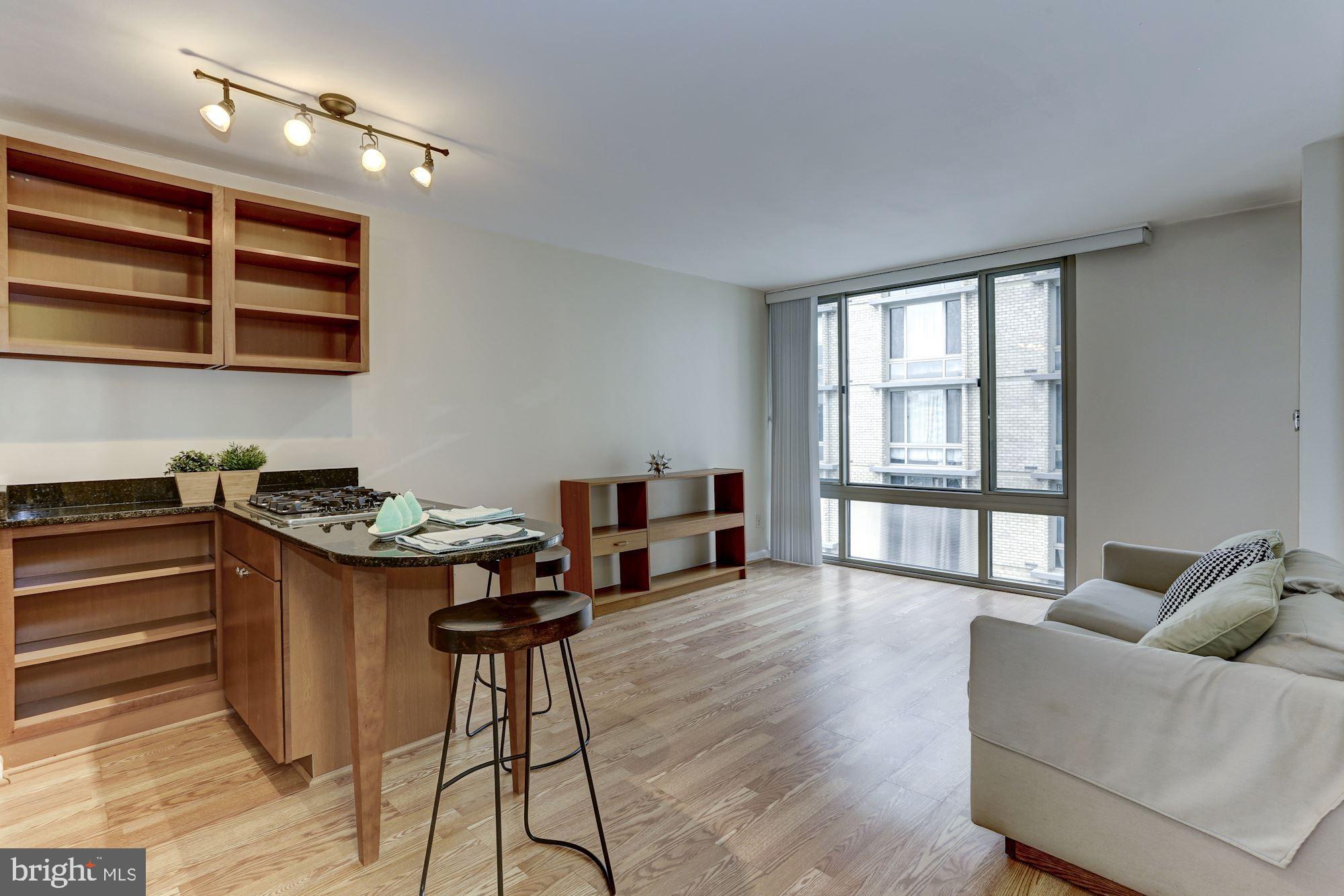 FOGGY BOTTOM - Residential Lease
