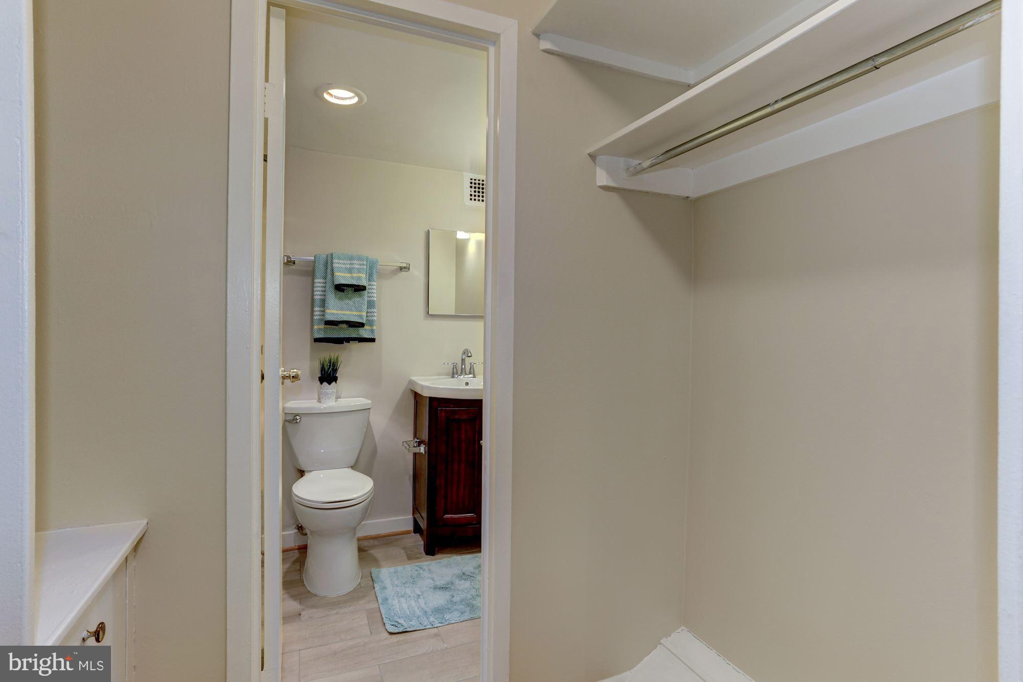FOGGY BOTTOM - Residential Lease
